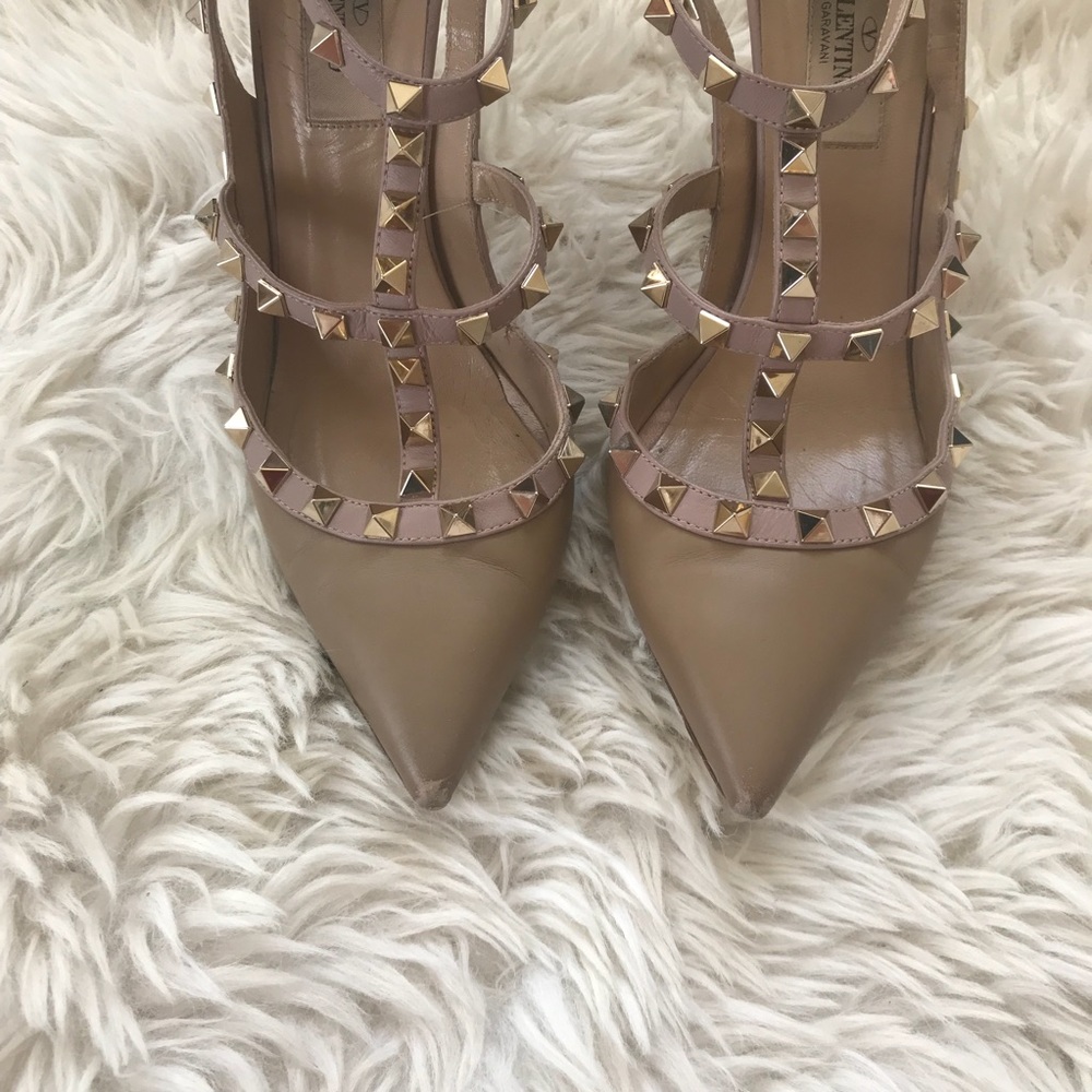 Valentino Garavani Rockstud heels - Picture 2 of 8